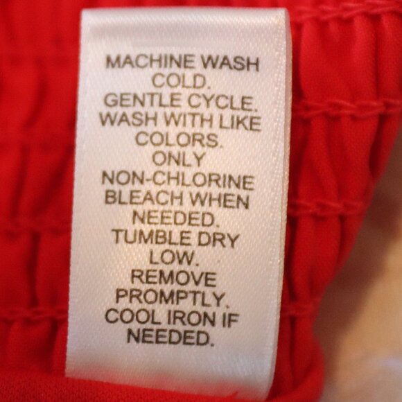 Live Well Lifestyle Red Skort Wide Elastic Waistband Stretchy Undershorts Medium - Picture 4 of 14